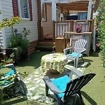 Camping Mobile Homes Sous Le Soleil 4*