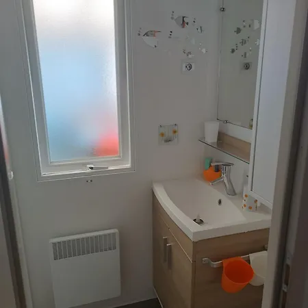 Mobile Homes Sous Le Soleil 4*