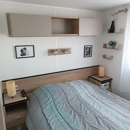 キャンプ場 Mobile Homes Sous Le Soleil