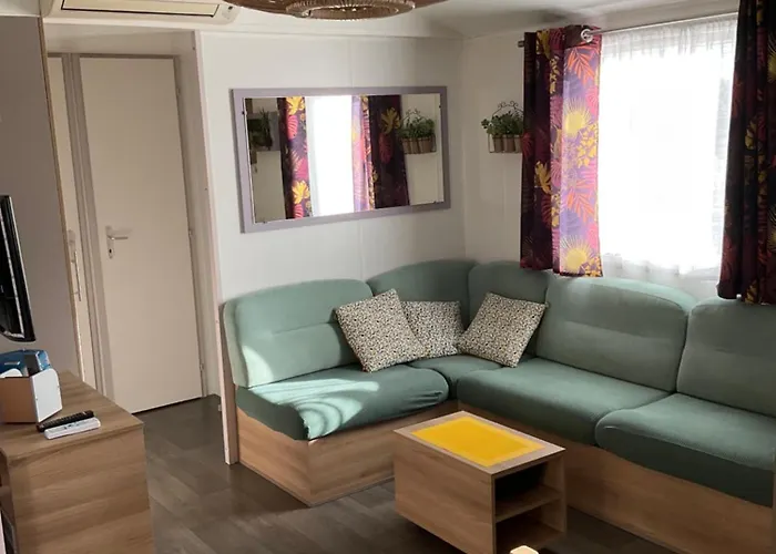 Mobile Homes Sous Le Soleil Campingplatz 4*
